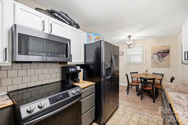 2220 Oldfield Road, Rock Hill, SC 29730