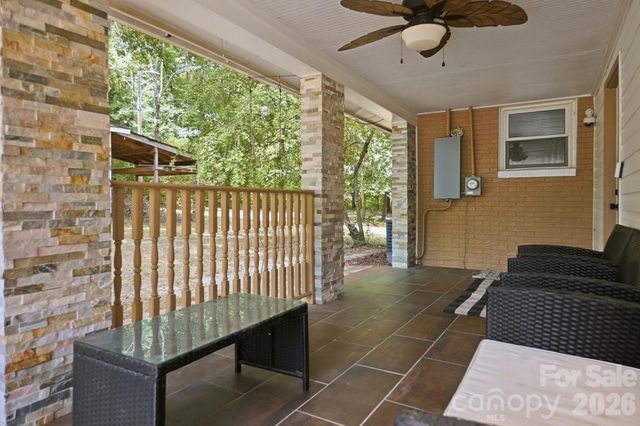 2220 Oldfield Road, Rock Hill, SC 29730