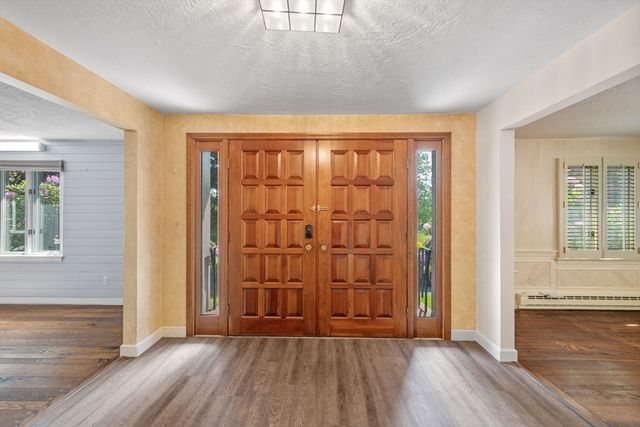 58 Weatherbee Dr, Westwood, MA 02090