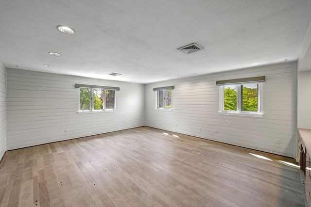 58 Weatherbee Dr, Westwood, MA 02090