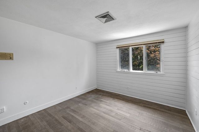 58 Weatherbee Dr, Westwood, MA 02090