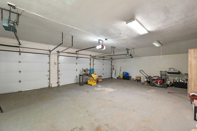 58 Weatherbee Dr, Westwood, MA 02090