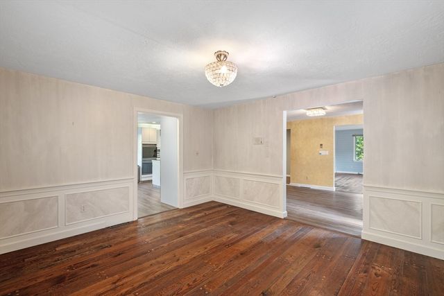 58 Weatherbee Dr, Westwood, MA 02090