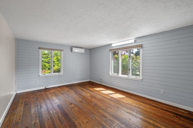 58 Weatherbee Dr, Westwood, MA 02090