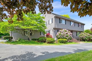 58 Weatherbee Dr, Westwood, MA 02090