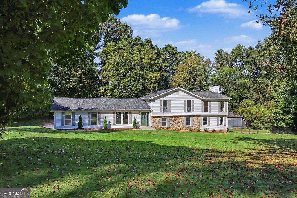 3852 Chattawood Drive NW, Duluth, GA 30096 — exterior