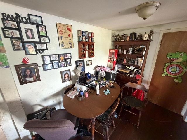 1724 S US 301, Sumterville, FL 33585