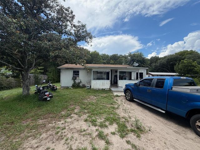1724 S US 301, Sumterville, FL 33585