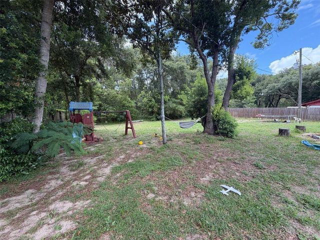1724 S US 301, Sumterville, FL 33585