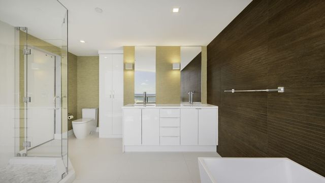 1200 Holiday Drive 1003, Fort Lauderdale, FL 33316