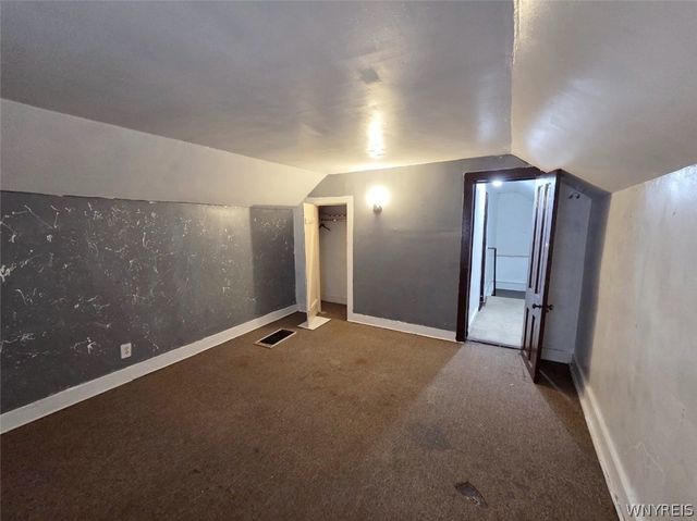 38 Johnson Street, Buffalo, NY 14212