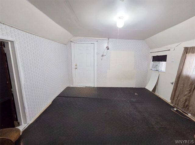 38 Johnson Street, Buffalo, NY 14212