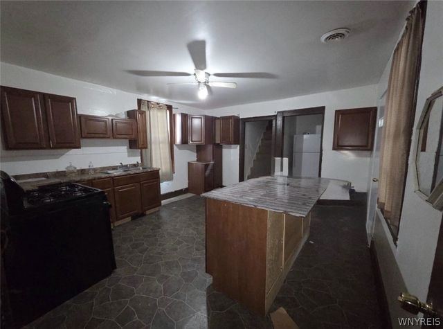 38 Johnson Street, Buffalo, NY 14212