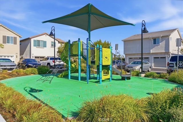 13858 Sedum Lane, Fontana, CA 92336