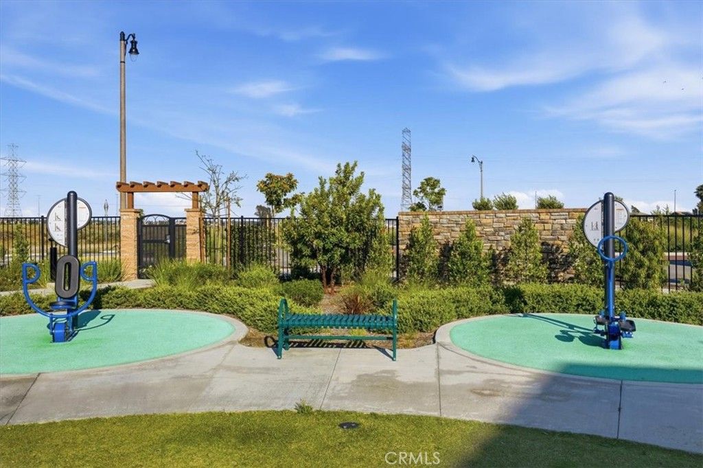 Image 35 of property listing at 13858 Sedum Lane, Fontana, CA 92336