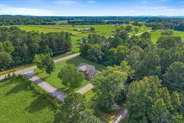 103 County Road 636, Etowah, TN 37331