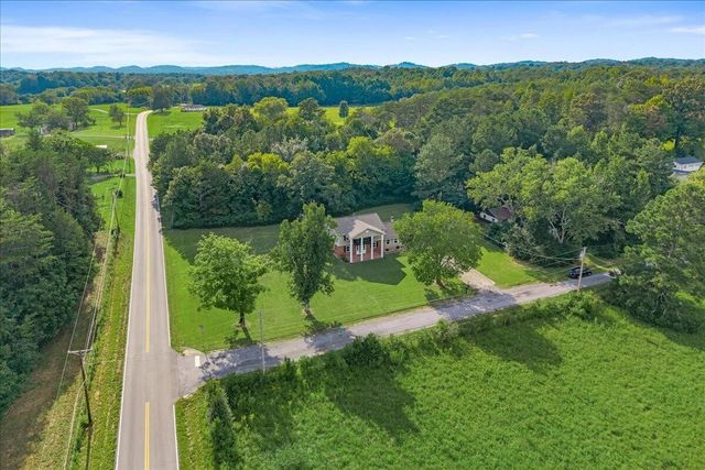 103 County Road 636, Etowah, TN 37331