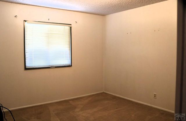 1710 Eden Ave, Pueblo, CO 81005
