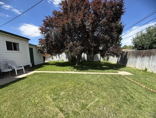 1710 Eden Ave, Pueblo, CO 81005