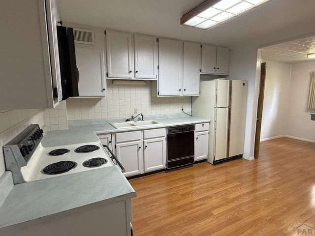 1710 Eden Ave, Pueblo, CO 81005