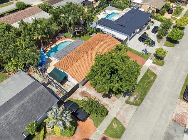 11831 SW 31st St, Miami, FL 33175