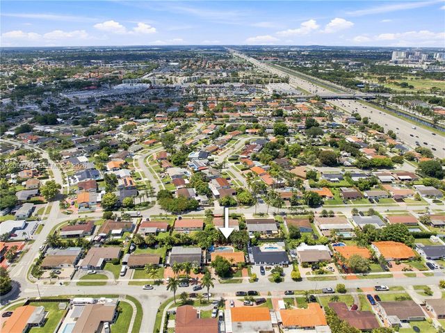11831 SW 31st St, Miami, FL 33175