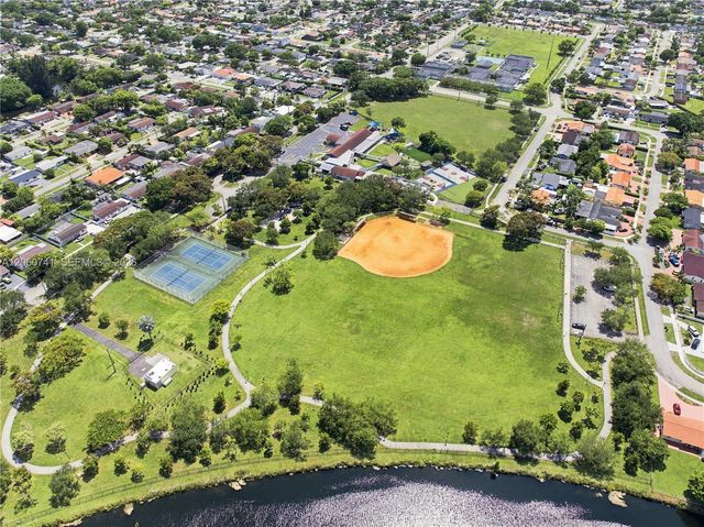 11831 SW 31st St, Miami, FL 33175