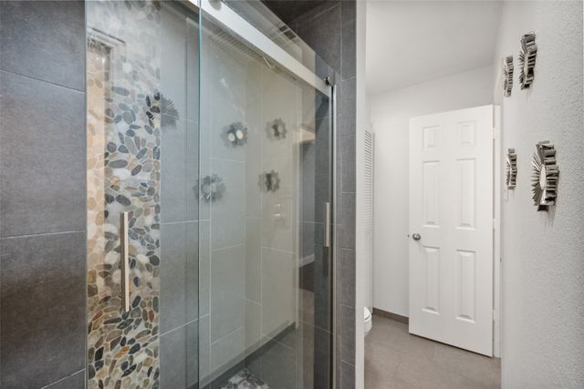 813 Saratoga Drive, Southlake, TX 76092