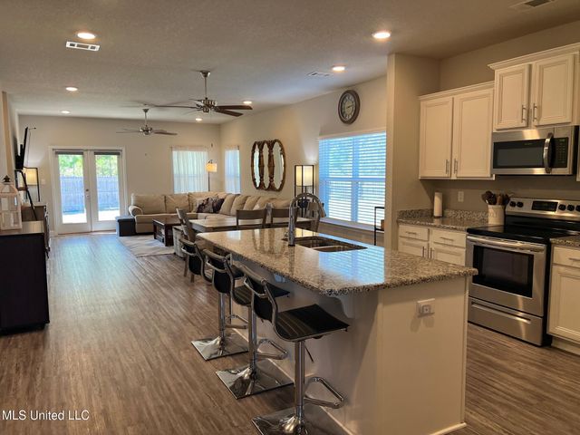 10631 Sweet Bay Drive, Gulfport, MS 39503