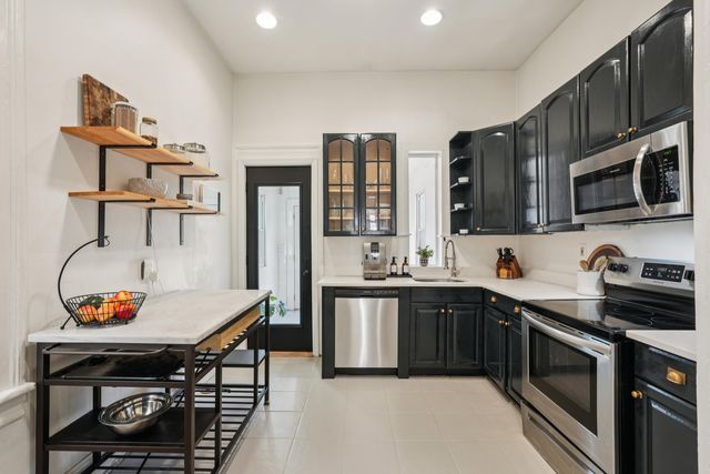 13 EMORY ST, Jc, Journal Square, NJ 07304