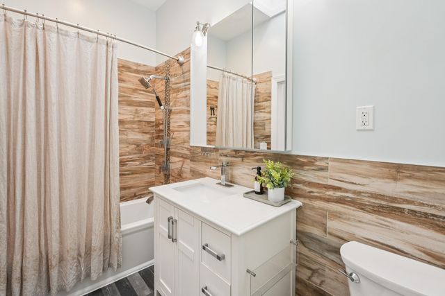 13 EMORY ST, Jc, Journal Square, NJ 07304