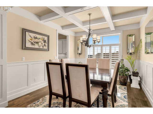 15394 Sw OAKMONT Pl, Portland, OR 97224