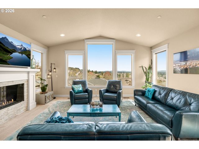 15394 Sw OAKMONT Pl, Portland, OR 97224