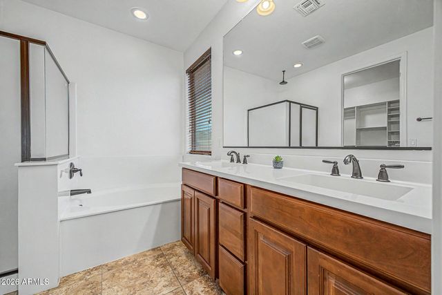 14468 W DESERT FLOWER Drive, Goodyear, AZ 85395