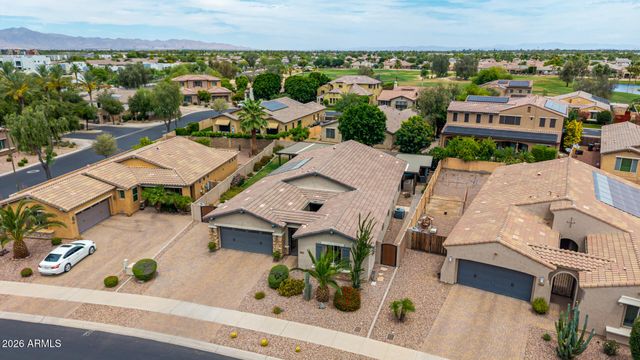 14468 W DESERT FLOWER Drive, Goodyear, AZ 85395