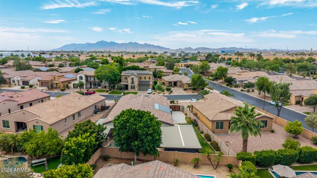 14468 W DESERT FLOWER Drive, Goodyear, AZ 85395