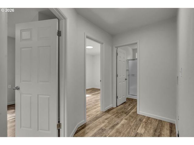 905 20TH St Se, Salem, OR 97301