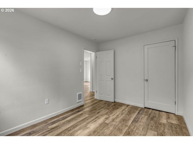 905 20TH St Se, Salem, OR 97301