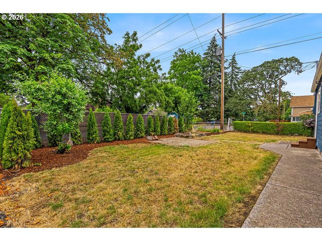 905 20TH St Se, Salem, OR 97301