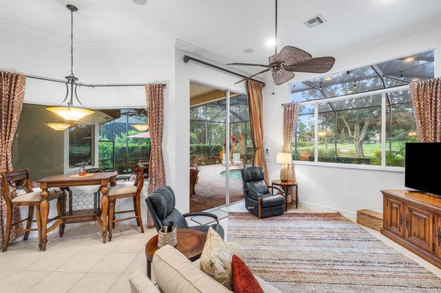 9305 Briarcliff Trace, Port St Lucie, FL 34986