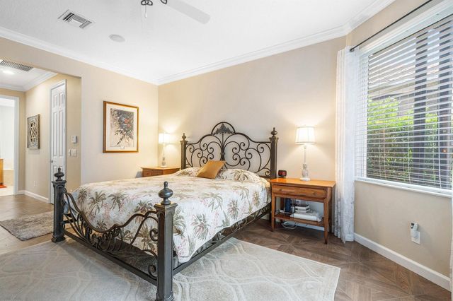 9305 Briarcliff Trace, Port St Lucie, FL 34986