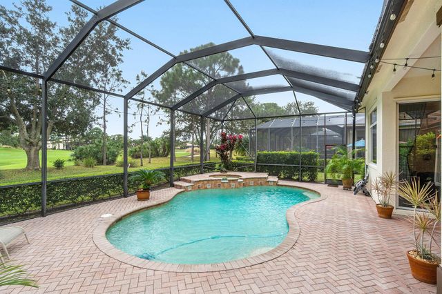 9305 Briarcliff Trace, Port St Lucie, FL 34986