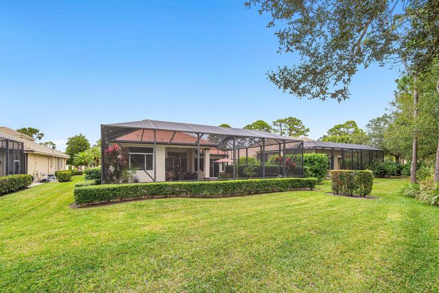 9305 Briarcliff Trace, Port St Lucie, FL 34986