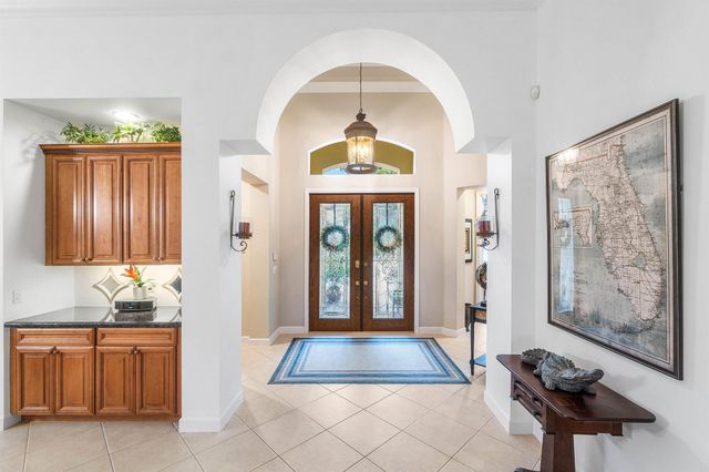 9305 Briarcliff Trace, Port St Lucie, FL 34986