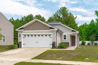 908 Bellewood Gardens Drive, Angier, NC 27501
