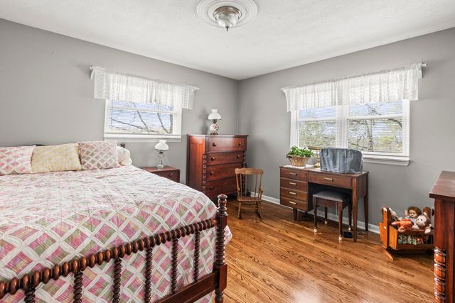 23 Holiday Lane, Chattanooga, TN 37415