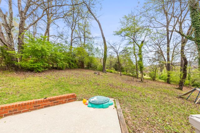 23 Holiday Lane, Chattanooga, TN 37415