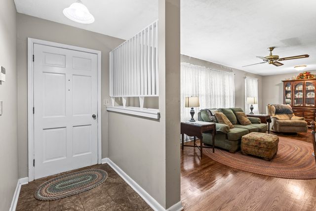 23 Holiday Lane, Chattanooga, TN 37415