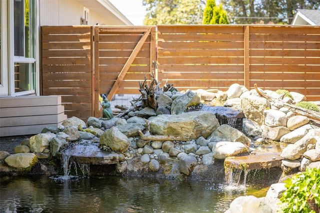 282 Cedar Park Drive, Port Angeles, WA 98362