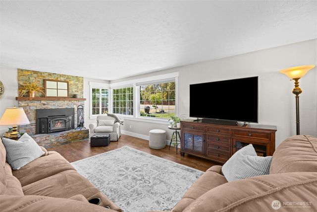 282 Cedar Park Drive, Port Angeles, WA 98362